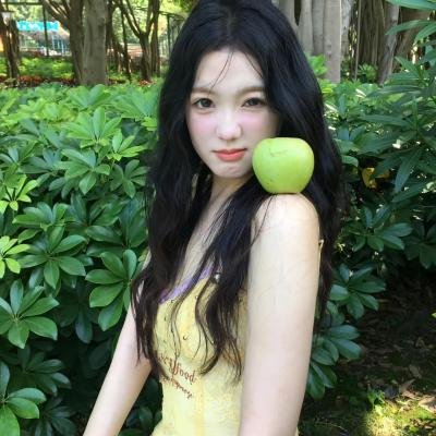 金发大个子